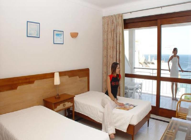 Apartamentos Do Parque アルブフェイラ エクステリア 写真